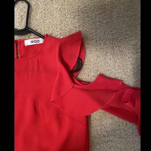 Mod On Trend Shoulder less red blouse / top size XS - Picture 7 of 8